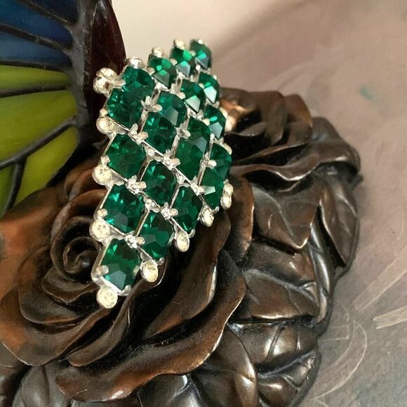 Beautiful Early 1900s Emerald Pin, Antique, DISCOUNTED - Picture 3 of 4